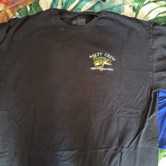 Thrill Seekers Risk Takers Salty Crew T-shirt - Picture 5 of 5